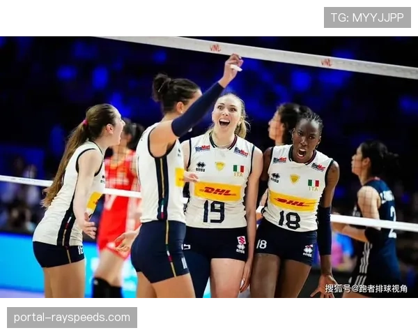 加拿大女排公布四月集训名单，三名大学生球员首次获得国家队征召